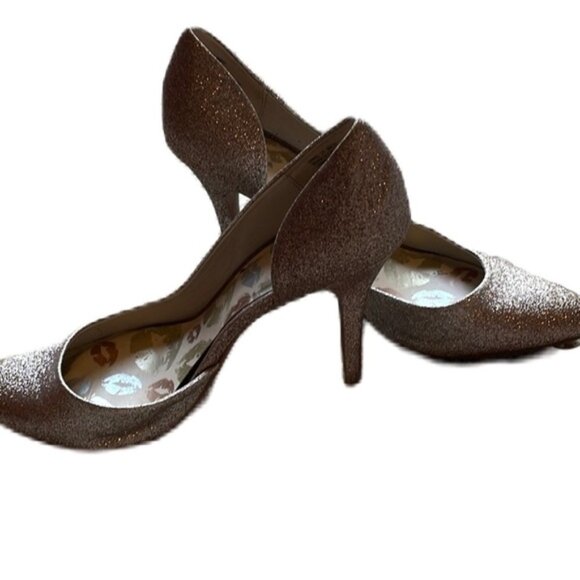 Juicy Couture Shoes - Juicy Couture size 10 silver/gold glitter heels